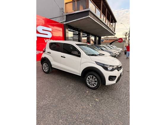 FIAT MOBI 1.0 EVO FLEX LIKE. MANUAL FIAT MOBI 1.0 EVO FLEX LIKE. MANUAL